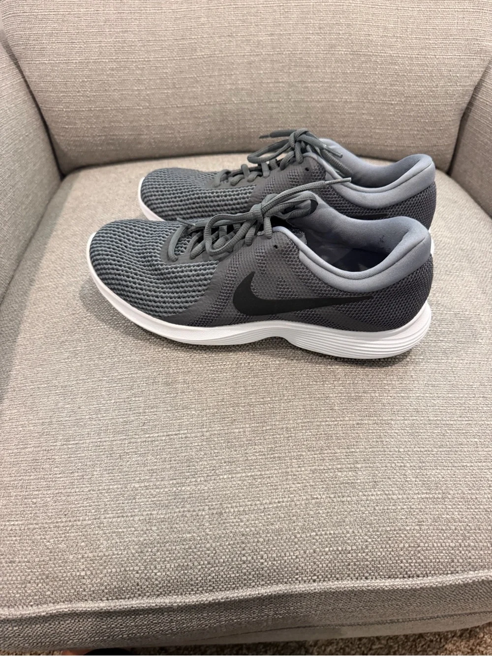 Nike Men’s Running Shoe - Grey with Black Swoosh